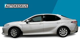 Toyota Camry vaihtoauto