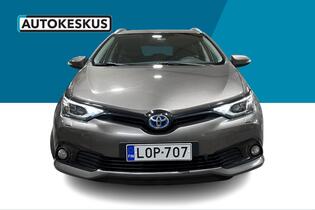 Toyota Auris vaihtoauto