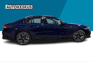 BMW i5 M60 vaihtoauto