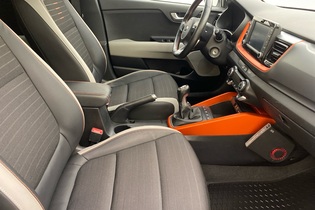 Kia Stonic vaihtoauto