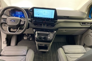 Ford Tourneo Custom vaihtoauto