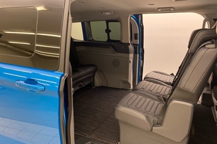 Ford Tourneo Custom vaihtoauto