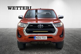 Toyota Hilux vaihtoauto