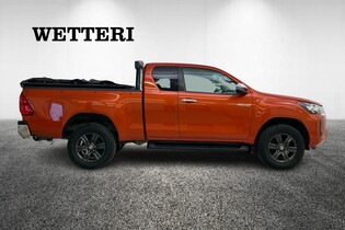 Toyota Hilux vaihtoauto