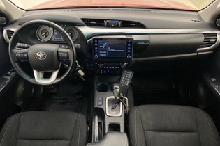 Toyota Hilux vaihtoauto