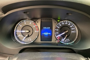 Toyota Hilux vaihtoauto