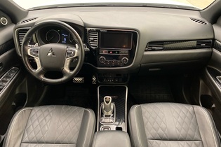 Mitsubishi Outlander PHEV vaihtoauto