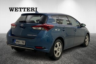 Toyota Auris vaihtoauto