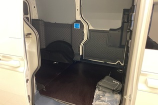 Kia PV5 Cargo vaihtoauto