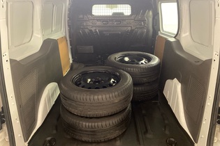 Ford Transit Connect vaihtoauto