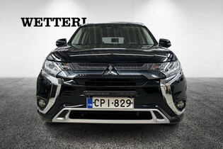 Mitsubishi Outlander PHEV vaihtoauto