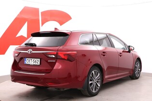 Toyota Avensis vaihtoauto