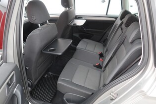 Volkswagen Golf Sportsvan vaihtoauto