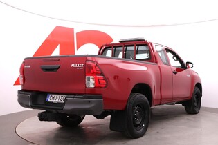 Toyota Hilux vaihtoauto