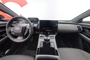 Toyota bZ4X vaihtoauto