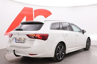 Toyota Avensis vaihtoauto