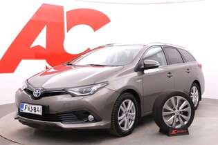 Toyota Auris vaihtoauto