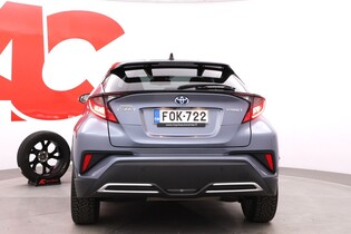 Toyota C-HR vaihtoauto