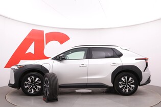 Toyota bZ4X vaihtoauto