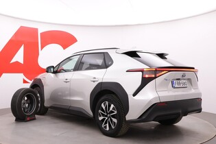 Toyota bZ4X vaihtoauto