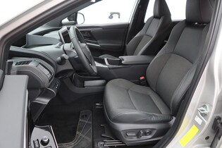 Toyota bZ4X vaihtoauto