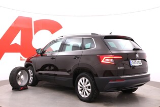 Skoda Karoq vaihtoauto