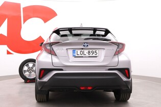 Toyota C-HR vaihtoauto