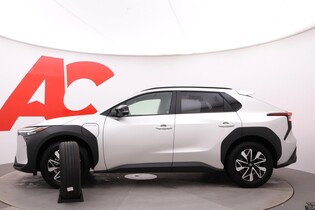 Toyota bZ4X vaihtoauto