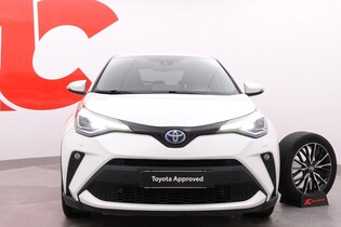 Toyota C-HR vaihtoauto