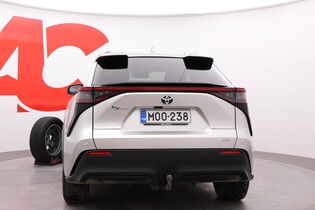 Toyota bZ4X vaihtoauto