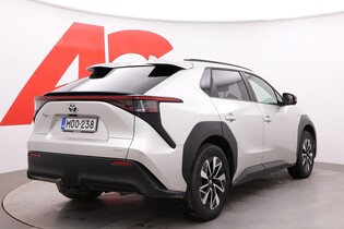 Toyota bZ4X vaihtoauto