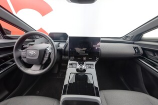 Toyota bZ4X vaihtoauto