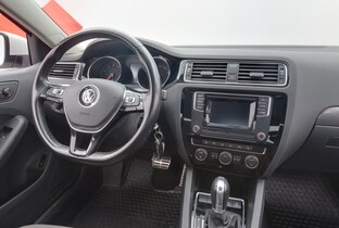 Volkswagen Jetta vaihtoauto