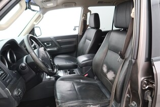 Mitsubishi Pajero vaihtoauto