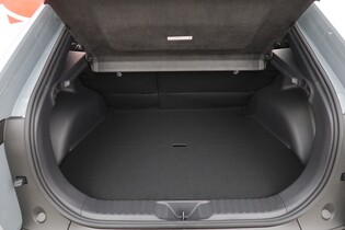 Toyota C-HR+ vaihtoauto