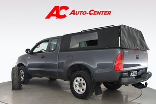 Toyota Hilux vaihtoauto