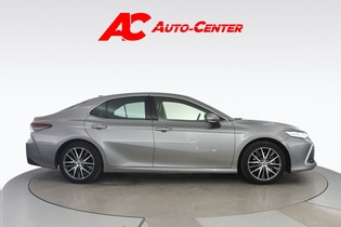 Toyota Camry vaihtoauto