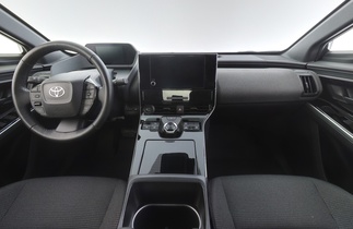 Toyota bZ4X vaihtoauto