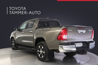 Toyota Hilux vaihtoauto