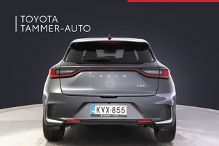 Lexus LBX vaihtoauto