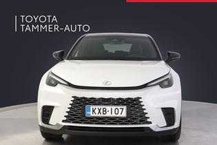 Lexus LBX vaihtoauto