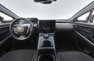 Toyota bZ4X vaihtoauto