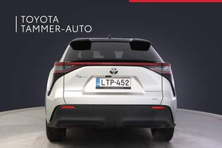 Toyota bZ4X vaihtoauto