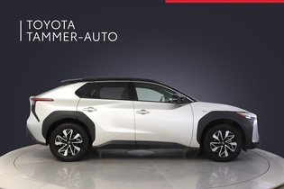 Toyota bZ4X vaihtoauto