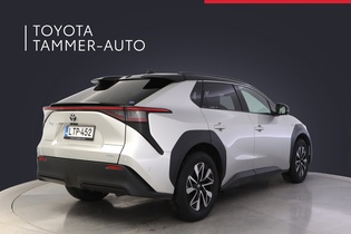 Toyota bZ4X vaihtoauto