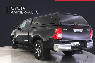 Toyota Hilux vaihtoauto