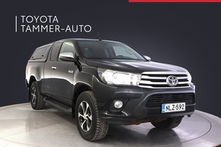 Toyota Hilux vaihtoauto