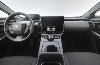 Toyota bZ4X vaihtoauto