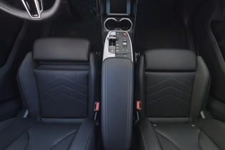 BMW iX1 vaihtoauto