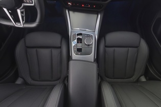 BMW i4 vaihtoauto